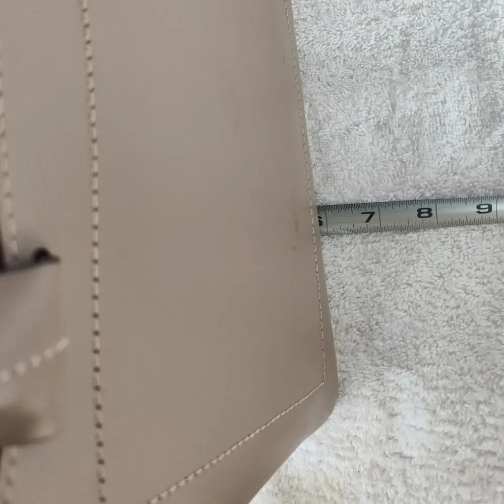 Dooney & Bourke Taupe Leather Handbag Purse